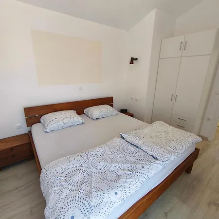 Apartma Mija - L Apartment *