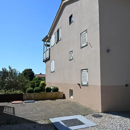 Apartma Mija - L